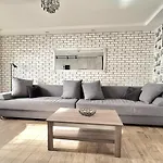 біля узбережжя одеси - ланжерон, парк шевченко, лунапарк Grotess * Oděsa