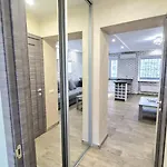 біля узбережжя одеси - ланжерон, парк шевченко, лунапарк Grotess Apartmán Oděsa