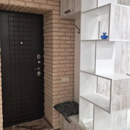 біля узбережжя одеси - ланжерон, парк шевченко, лунапарк Grotess * אודסה