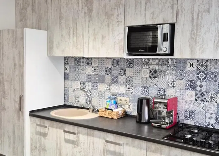 Apartment біля узбережжя одеси - ланжерон, парк шевченко, лунапарк Grotess Odesa