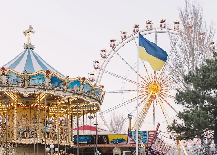 біля узбережжя одеси - ланжерон, парк шевченко, лунапарк Grotess * Odesa